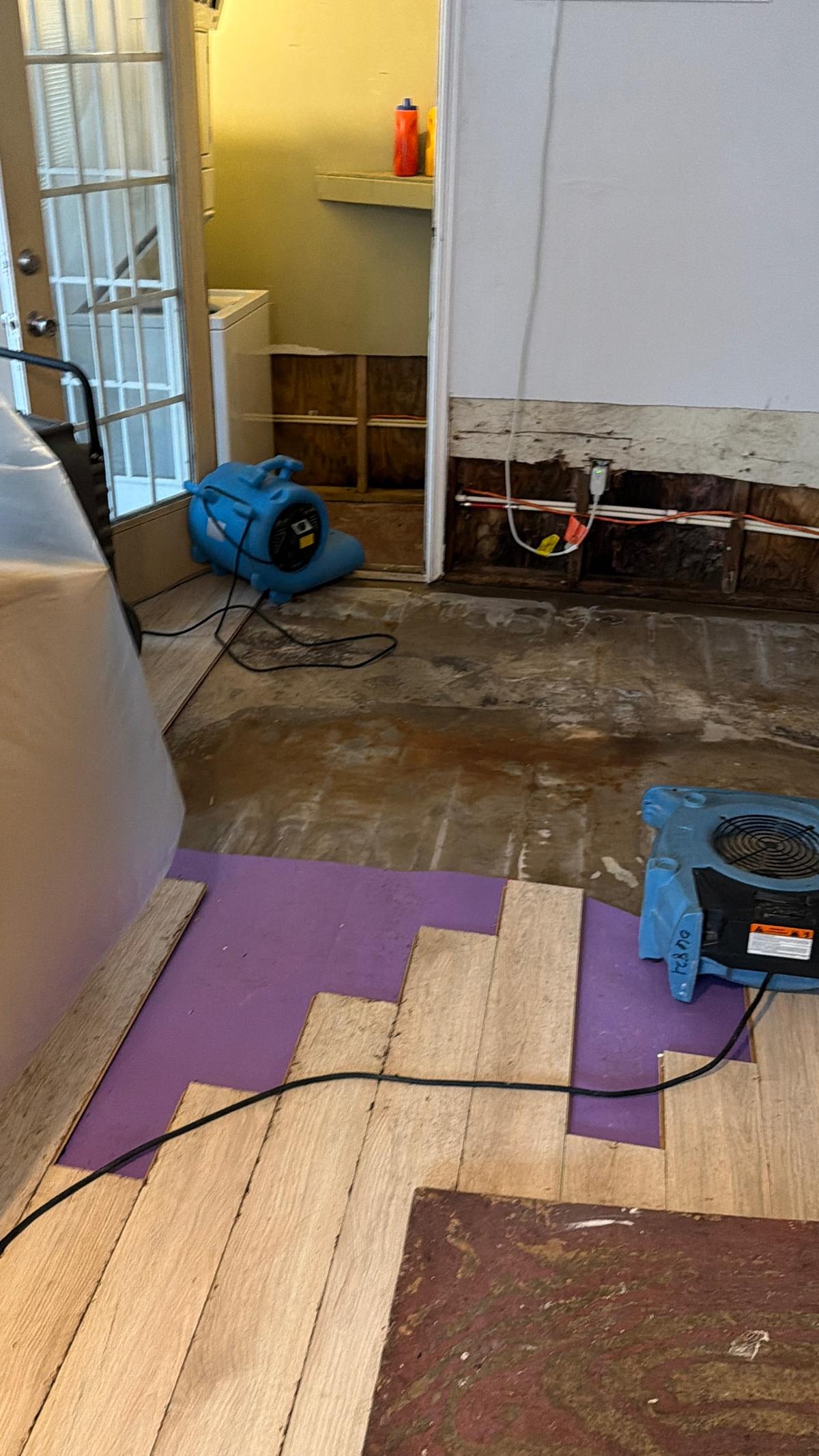 Floor removal and drying after a leak